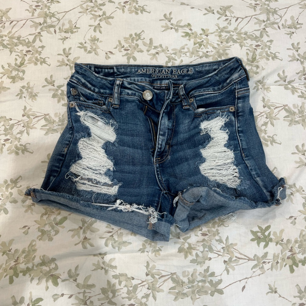 AE shorts